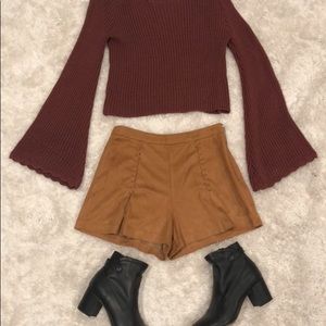 Tan Suede Shorts 🌿